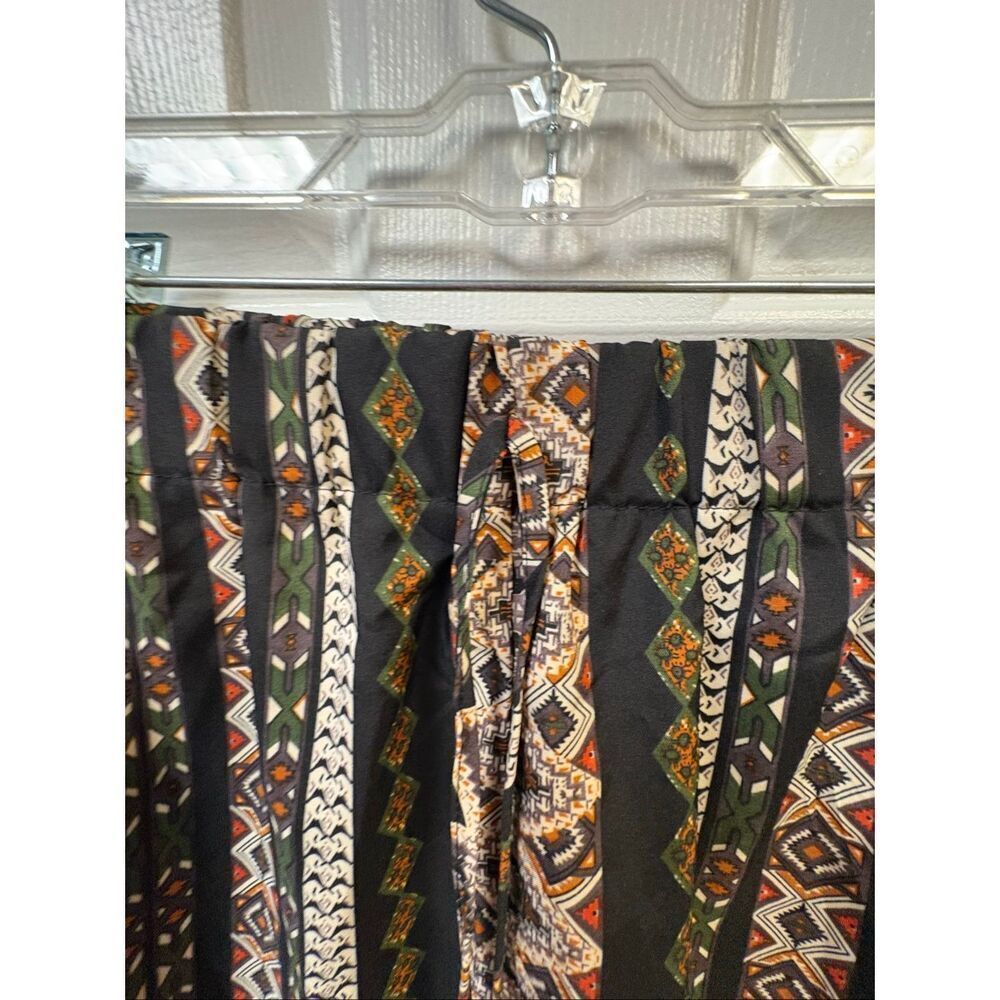 Tribal Patterned Pants - Picture 5 of 5